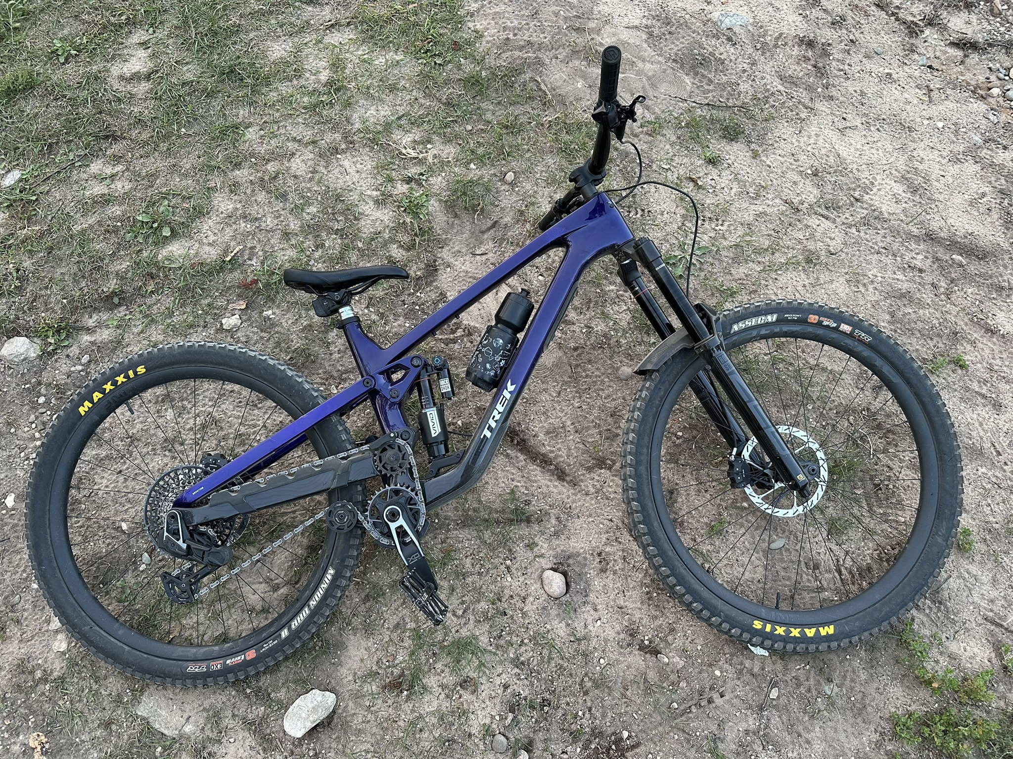 Photo: Trek Slash Gen 6